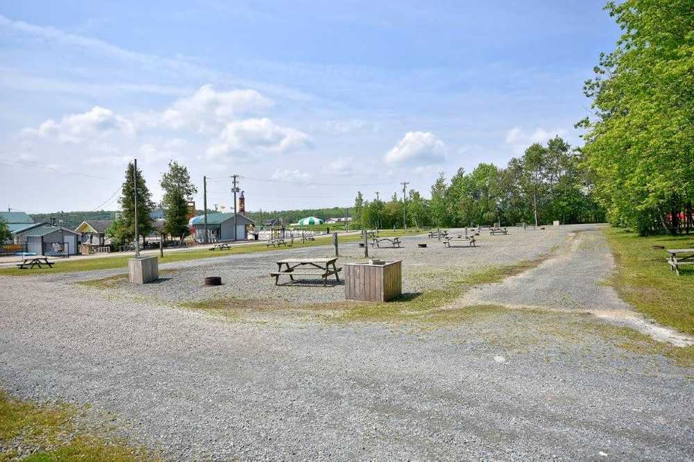 30 Amp Water/Electric Pull Thru Site LWR
